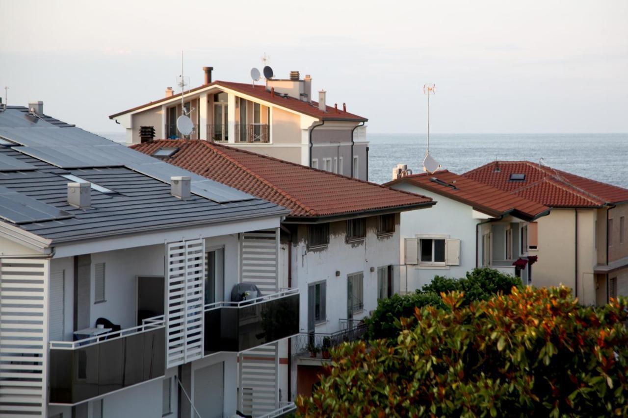 Hotel Alfa Anche In All Inclusive Rimini Bagian luar foto