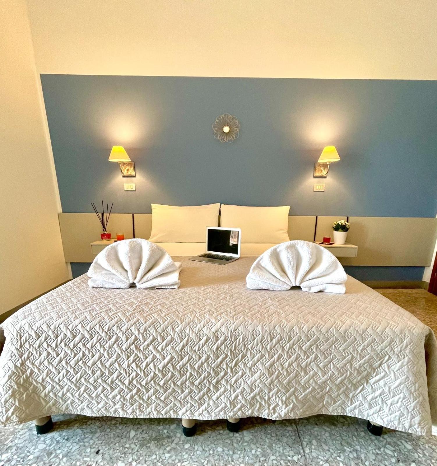 Hotel Alfa Anche In All Inclusive Rimini Bagian luar foto