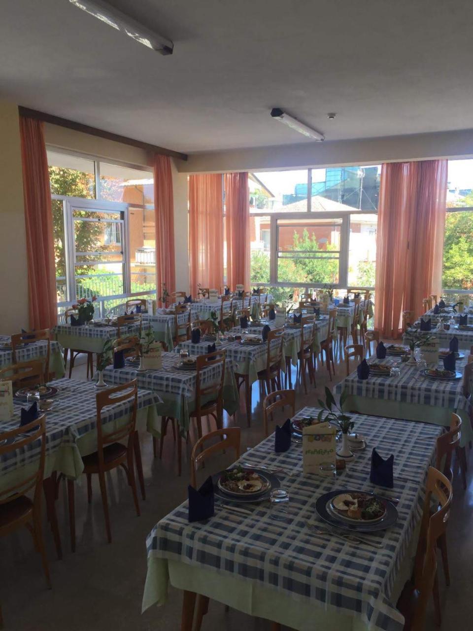 Hotel Alfa Anche In All Inclusive Rimini Bagian luar foto